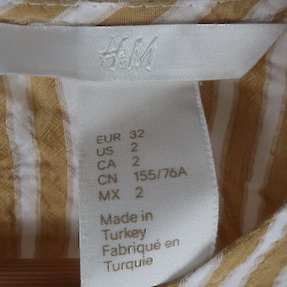 H&M MUSTARD YELLOW WHITE STRIPED WIDE CUT SLEEVE WITH LACE TRIM CROP TOP - Picture 2 of 8
